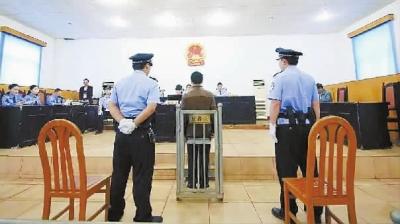 岳阳一男子抢劫1000元 逃亡23年后被判刑