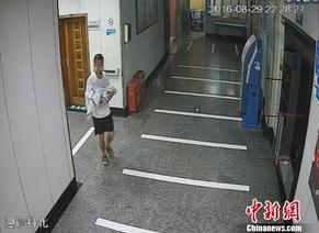 长沙一医院洗手间现弃婴 监控锁定疑似弃婴之父