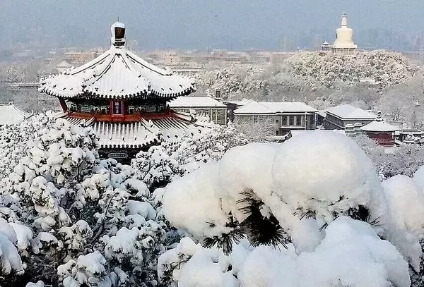 一下雪,北京就成了北平