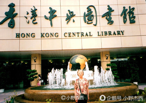 85岁厦门奶奶活出英国女王范 养大7子爱独自旅行