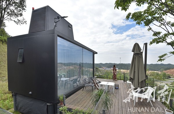 建一座酒店仅需半天 地球仓成旅游扶贫云梯