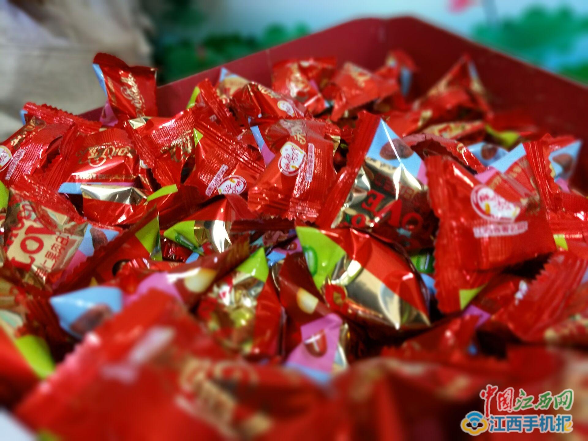 家有喜事城南故事 全国网媒记者走进万年真牛公司