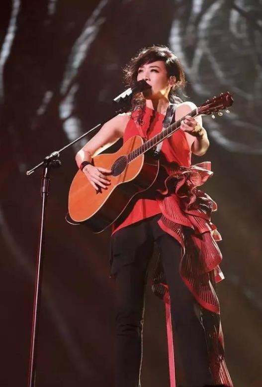 林忆莲演唱会2018图片