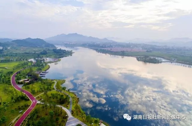 邓霞林:源头活水,浏阳河上