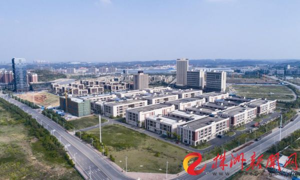 动力谷 谭清云 摄