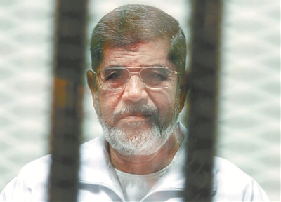 埃及前总统穆尔西因泄露国家机密被判处终身监禁