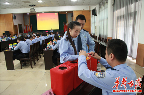 衡阳铁路公安处举办两学基础知识竞赛 45个