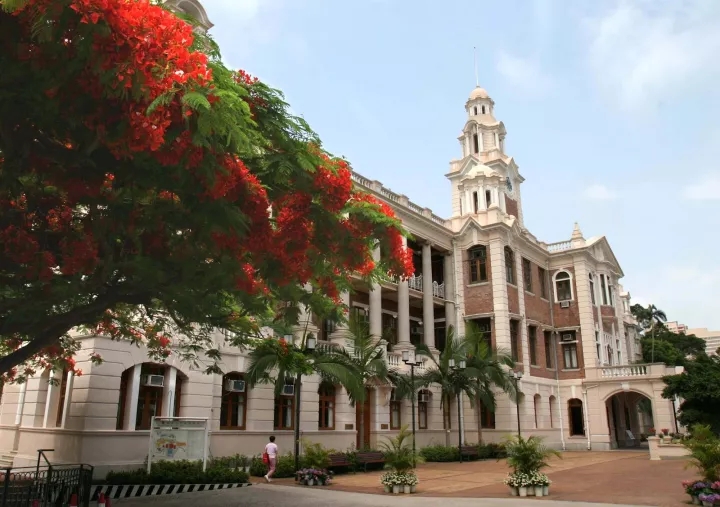 香港大学2018年内地招生报名启动,计划招生3