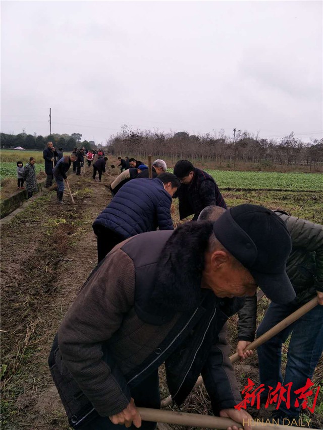 浏阳永和镇人口数量_永和镇工作人员给五保户和贫困户送去了党的温暖与关怀