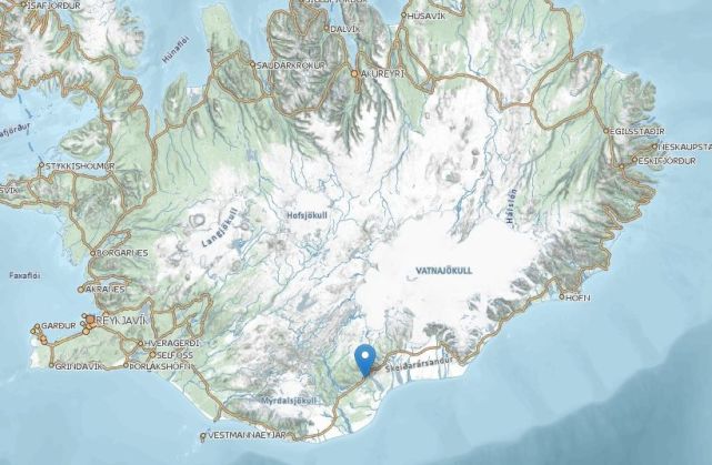 载有40余名中国游客的旅游大巴在冰岛倾翻 已致1人遇难