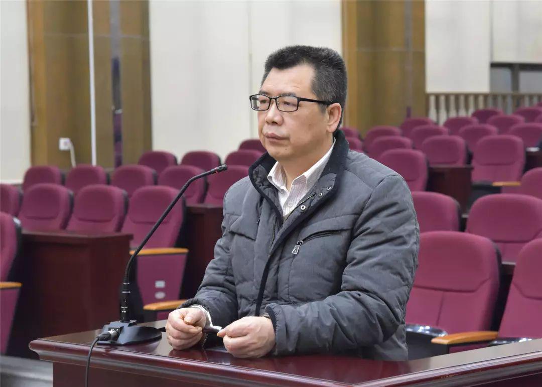 重庆市政府原副市长邓恢林一审获刑15年！__财经头条