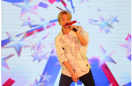 热烈祝贺第三季《中国新歌声》海南赛区启动仪