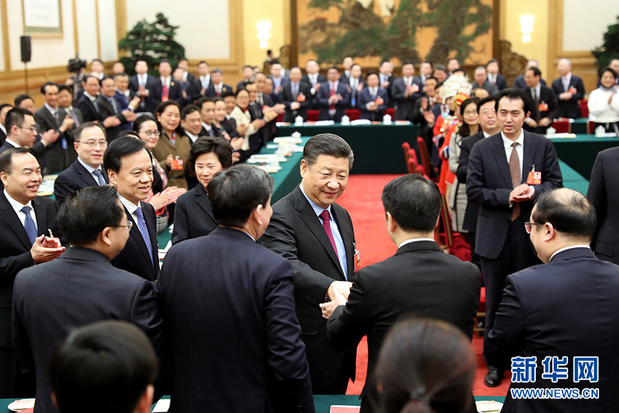 3月10日,中共中央总书记、国家主席、中央军委主席习近平参加十三届全国人大一次会议重庆代表团的审议。 新华社记者 谢环驰 摄