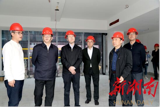 中国文联副主席左中一一行调研湖南美术馆基建