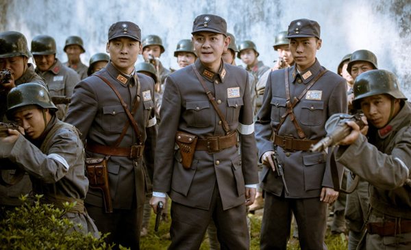 故事讲述了1938年武汉会战之后,日本大肆南侵,世居于长江南岸洪湖地区
