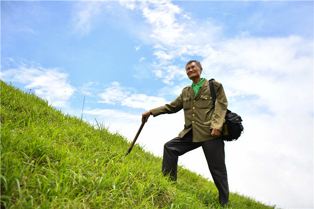 疯狂猜成语气在山上_看图猜成语(2)