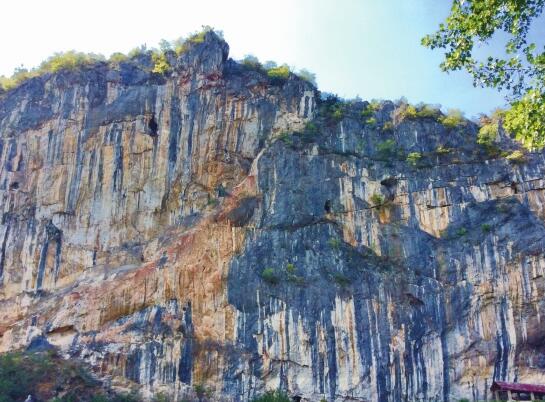 溆浦鬼葬山,小路都没有只能走田埂