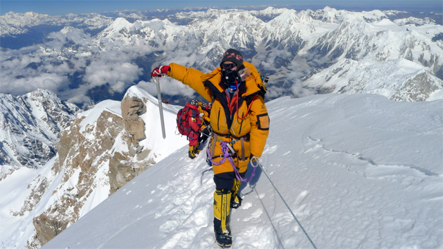 中国女登山家罗静:要么荣耀归来,要么永远回不来
