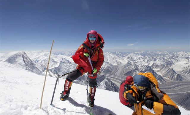 中国女登山家罗静:要么荣耀归来,要么永远回不来