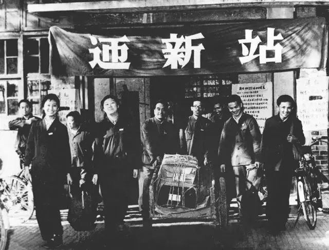 这是1978年春，北京大学迎来恢复高考后录取的第一批新生（资料照片）。新华社发