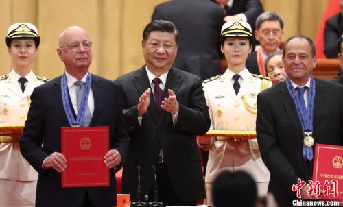 点击进入下一页