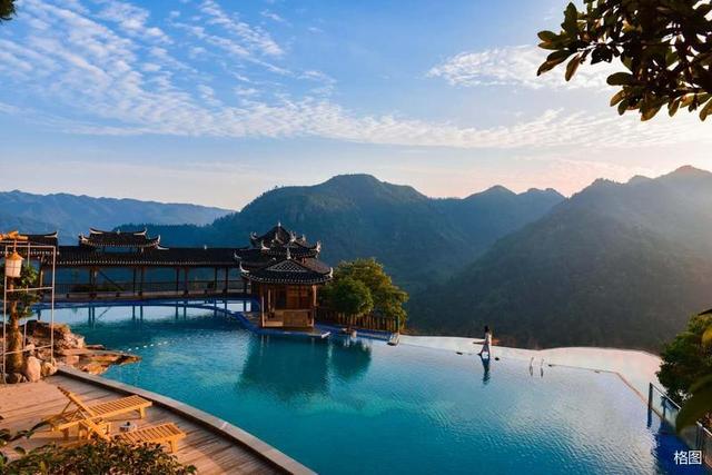 张建永:雪峰山文旅集团十字真经