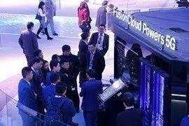 2018 世界移动大会上的华为 5G 展位
