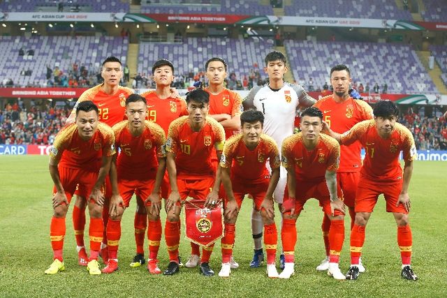 亚洲杯:中国队2:1逆转胜泰国队 晋级八强