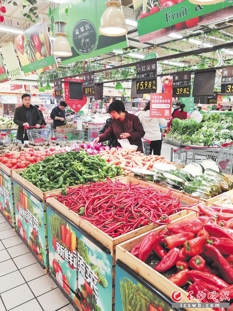 近期长沙市场的辣椒“身价”大涨。长沙晚报全媒体记者 刘捷萍 摄