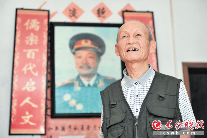 贺龙的堂侄贺学舜讲述“红色守望”的故事。