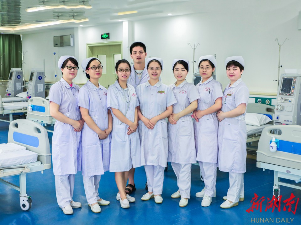 血透室医护人员合影