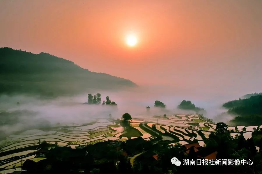 全国三个半寺的江东寺探"转轮藏"前世今生的秘密,乘船游沅水百里画廊