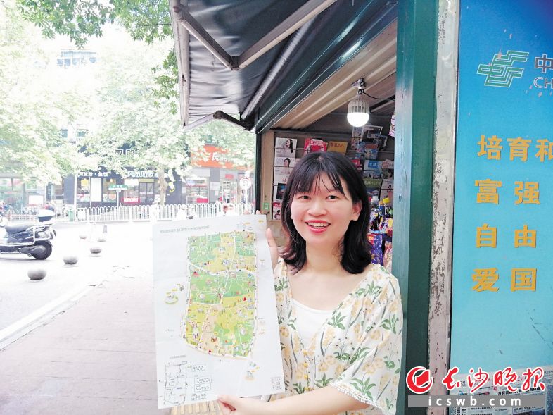 侯家塘街道推出的“15分钟生活圈”手绘地图，既萌趣又实用。 长沙晚报全媒体记者 胡媛媛 摄