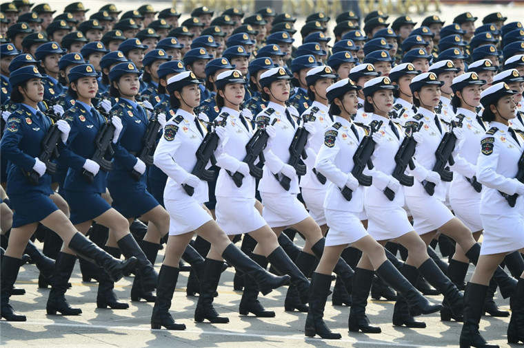 国庆阅兵中的这些"首次亮相"很硬核 - 军事