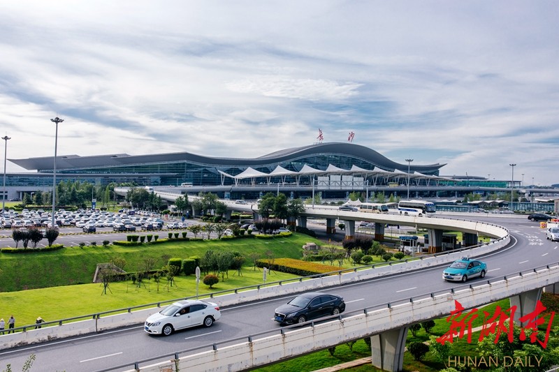 奋斗七十载史忆新湖南丨1989长沙黄花机场建成通航让湖南飞向世界