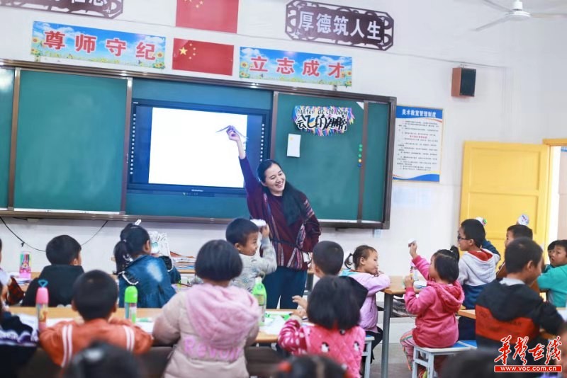 本次结对活动中,清水塘第二小学为内溪乡九年制学校捐赠新书300多册