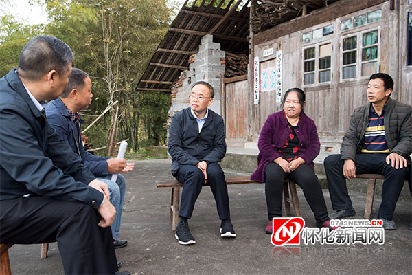 彭国甫在溆浦调研:让山里孩子同样享受优质教育 新湖南www.hunanabc.com