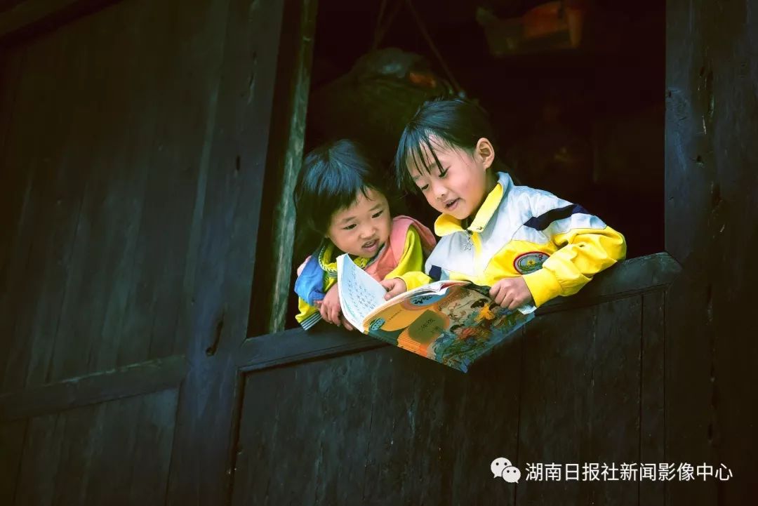 梁永鸿:抓拍瞬间的感动 新湖南www.hunanabc.com