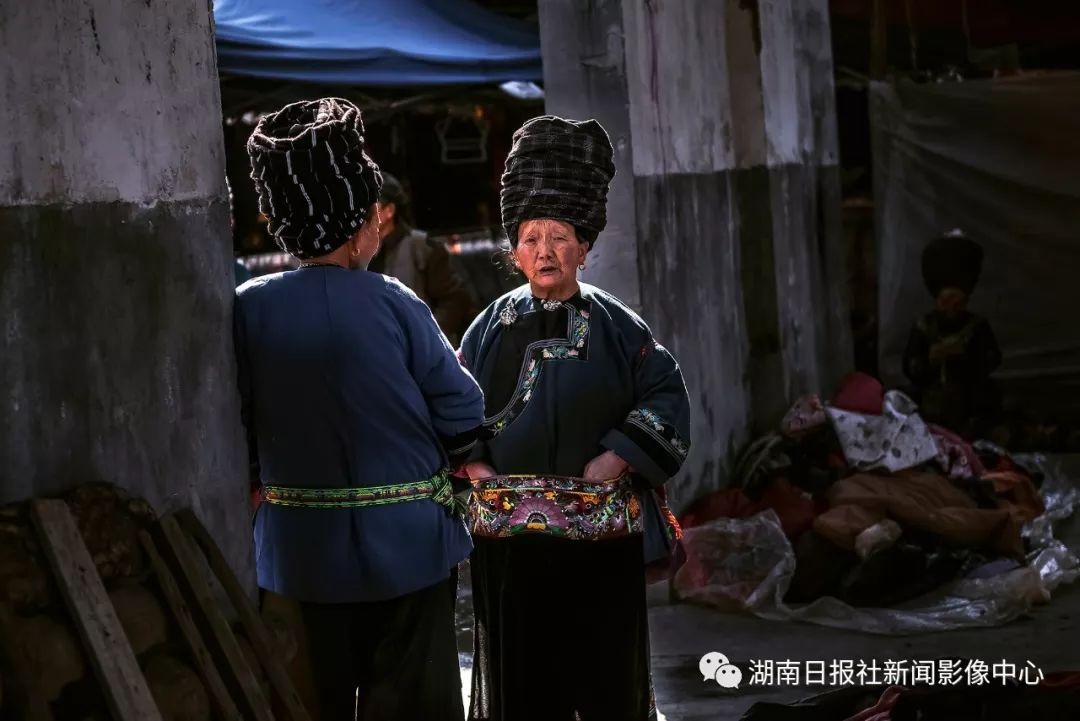 梁永鸿:抓拍瞬间的感动 新湖南www.hunanabc.com