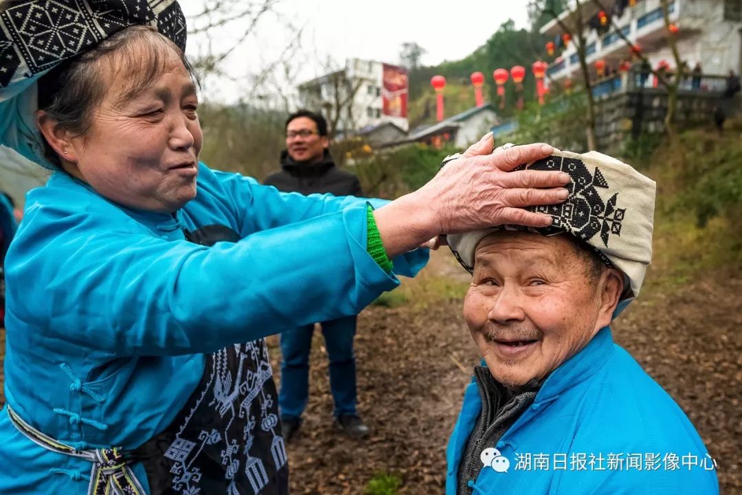 梁永鸿:抓拍瞬间的感动 新湖南www.hunanabc.com