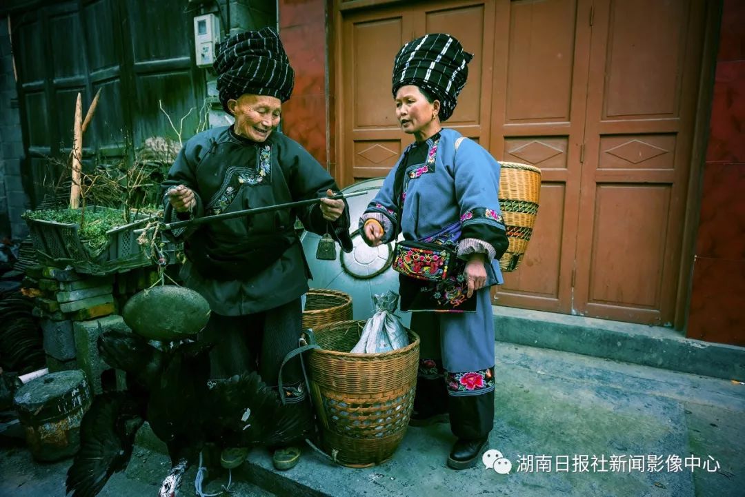 梁永鸿:抓拍瞬间的感动 新湖南www.hunanabc.com