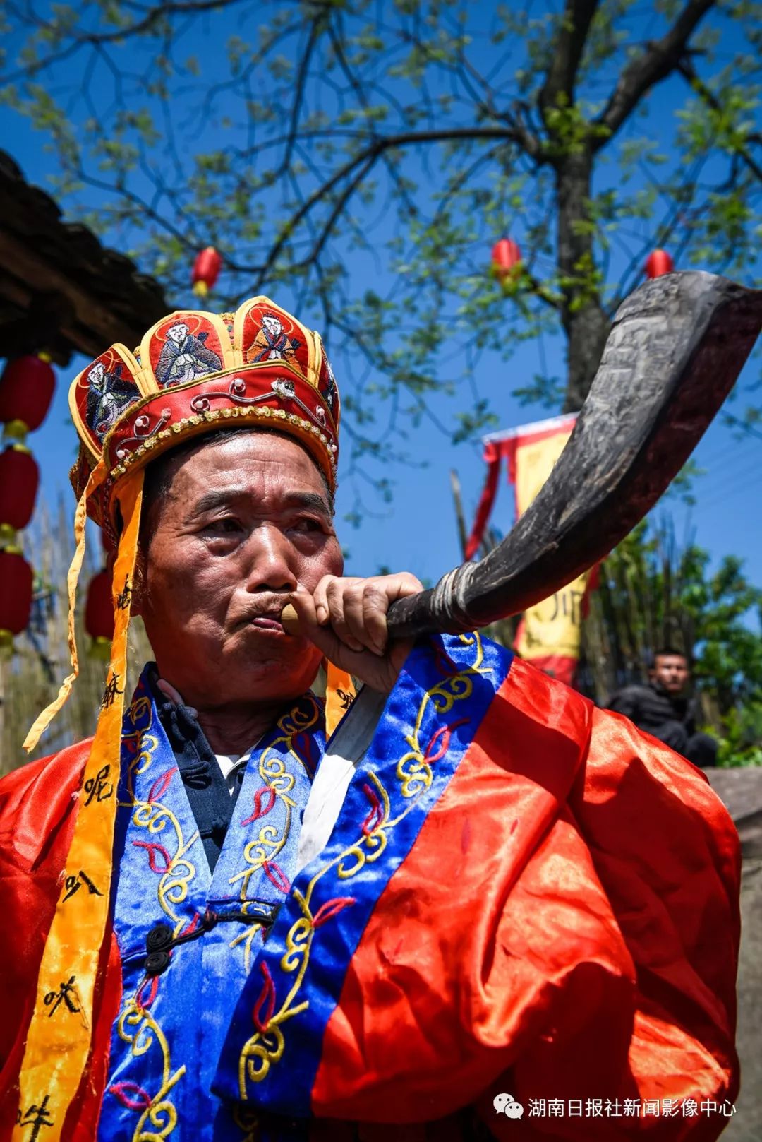 梁永鸿:抓拍瞬间的感动 新湖南www.hunanabc.com