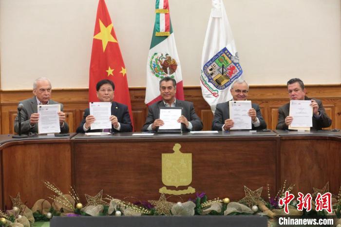 中车株机签订墨西哥轻轨车辆订单中国轻轨首次服务墨西哥