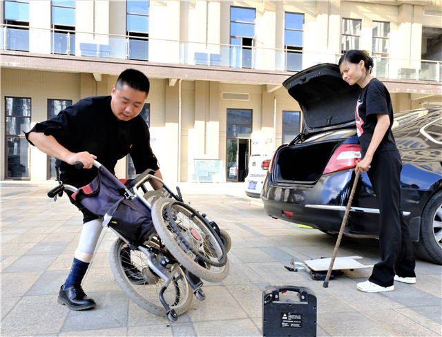 汤俊杰:奔跑在抗疫一线的"急先锋"