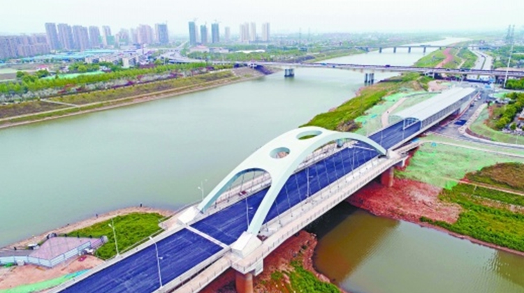 长沙圭塘河大桥基本建成 即将投入使用！