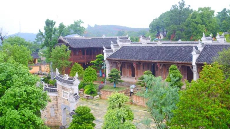 长沙这里新增一座百年古宅，从江西整体搬来！过程太震撼！