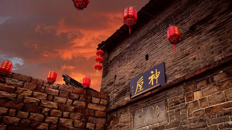 这个“中国唯一活着的古镇”，不要门票，却少有人知！