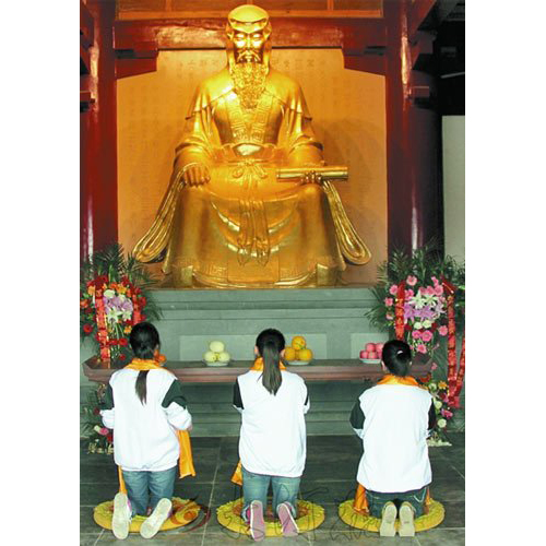 拜"文曲星"就能"金榜题名"?