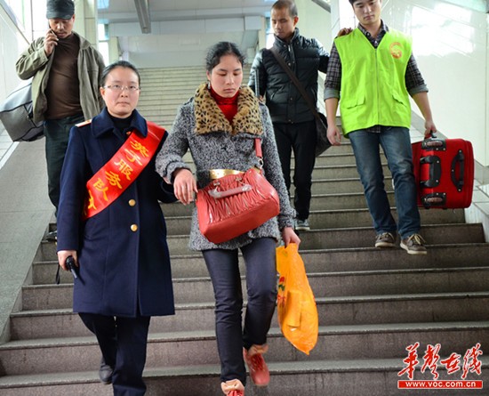 怀化车务段多举并措助旅客出行 加开临客32对