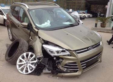 福特翼虎断轴追踪:获赔偿但被要求保密